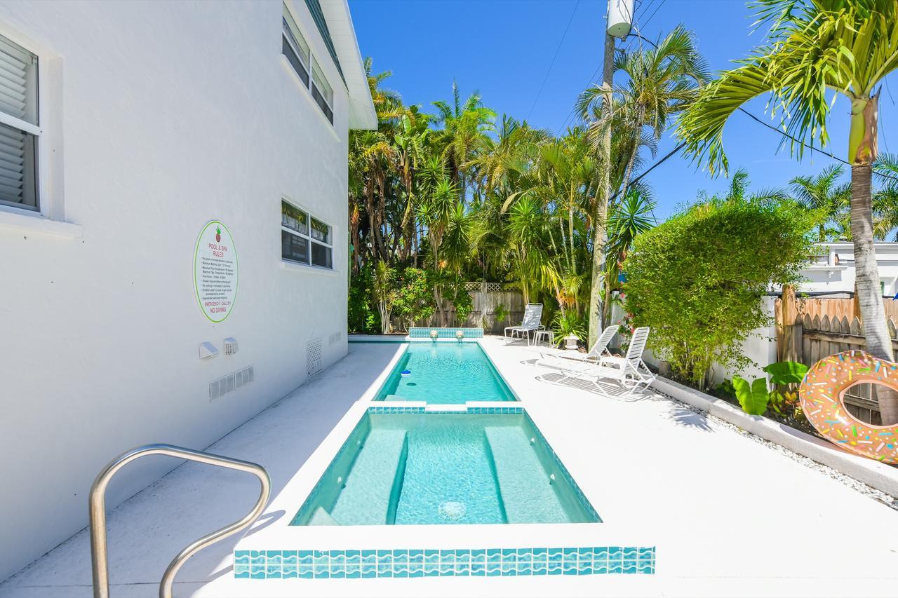 Ljs Cottages On Siesta Key By Beachside Management Extérieur photo